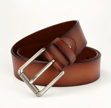 Cargar imagen en el visor de la galería, Genuine Leather Pin Buckle Belts.
