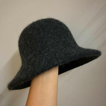 Load image into Gallery viewer, Autumn Winter Wool Bucket Hat Women Fashion Vintage Fisherman Hats Versatile Cap Spring Felt Hat 6 Colors Foldable.
