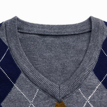 Cargar imagen en el visor de la galería, New Fashion Brand Sleeveless Sweater Mens Pullover Vest V Neck Slim Fit Jumpers Knitting Patterns Autumn Casual Clothing Men.

